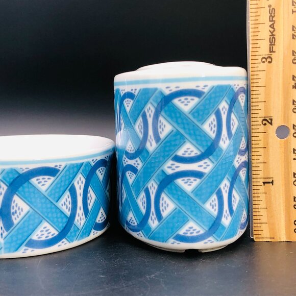 Vintage Japan Porcelain Bathroom Accessory SET - Toothbrush Holder - Soap Dish - Picture 9 of 10